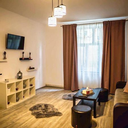 The Nest@Pinehouse Διαμέρισμα Μπρασόβ Εξωτερικό φωτογραφία